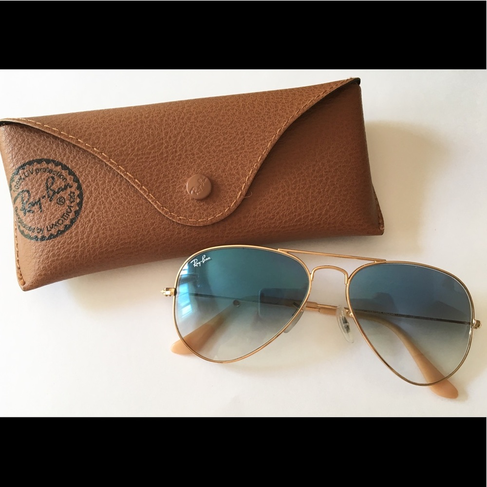 Blue Gradient Women’s Ray-Bans